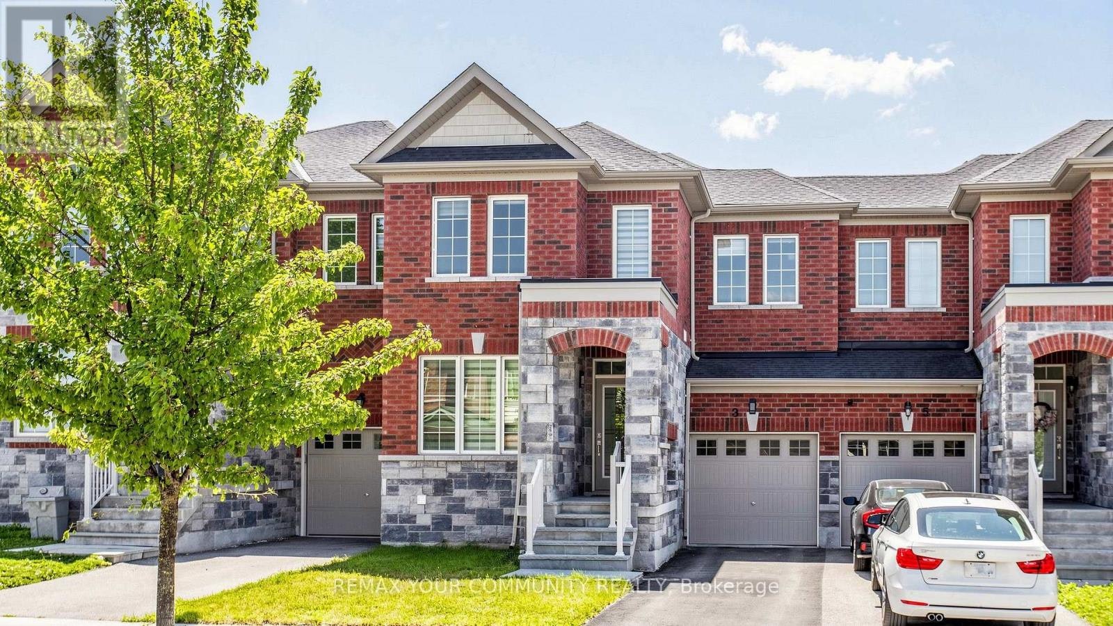 3 Frederick Pearson Street, East Gwillimbury, ON, L9N 0R9
