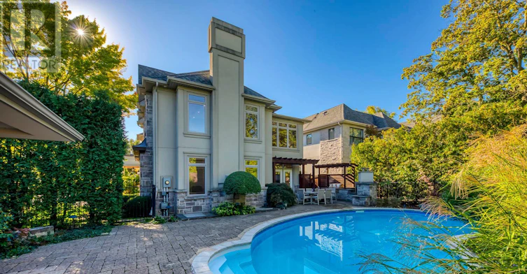 452 Avon Crescent, Oakville, ON, L6J 2T3 - 5