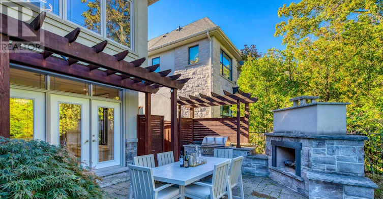 452 Avon Crescent, Oakville, ON, L6J 2T3 - 7