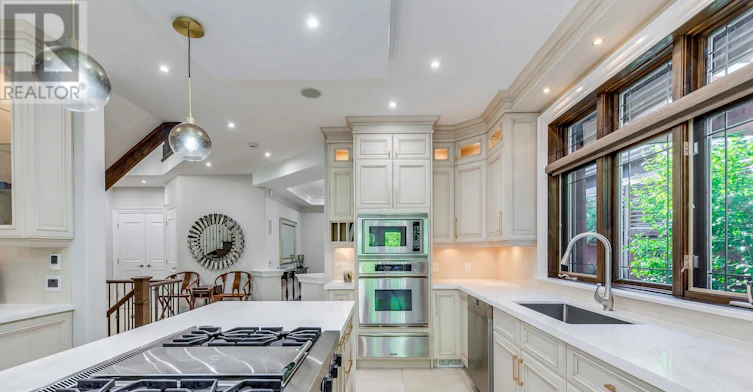 452 Avon Crescent, Oakville, ON, L6J 2T3 - 20