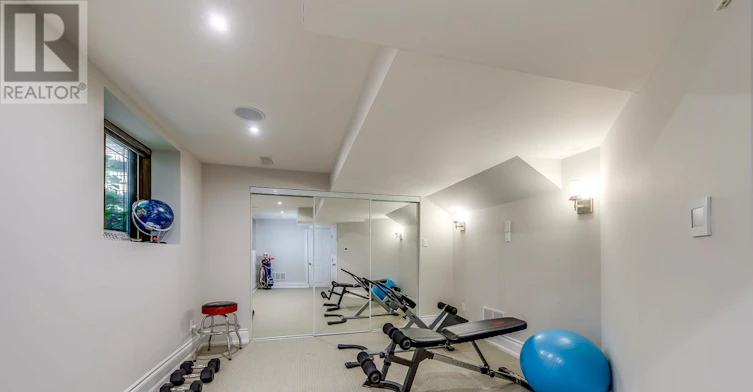 452 Avon Crescent, Oakville, ON, L6J 2T3 - 45