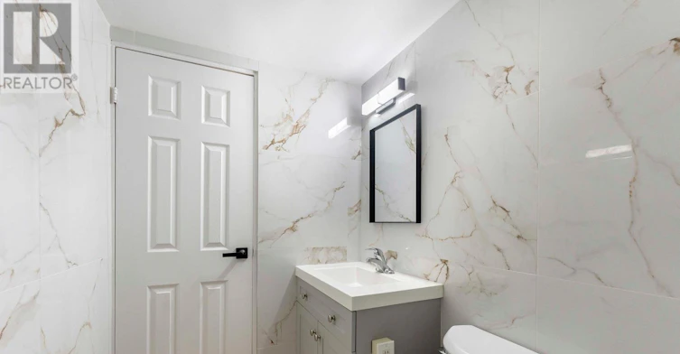 105-5 Frith Road, Toronto, ON, M3N 2L5 - 8