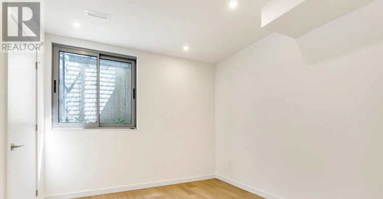 4-301 Keele Street, Toronto, ON, M6P 2K5 - 44