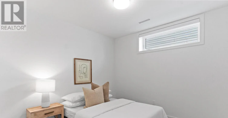 1-15 Acorn Avenue, Toronto, ON, M9B 3P7 - 24