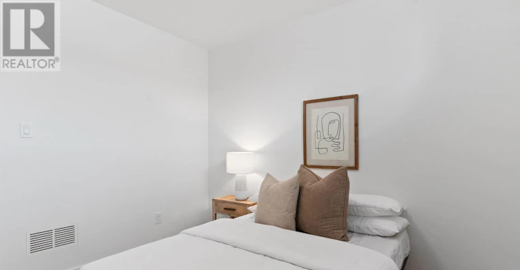 1-15 Acorn Avenue, Toronto, ON, M9B 3P7 - 25