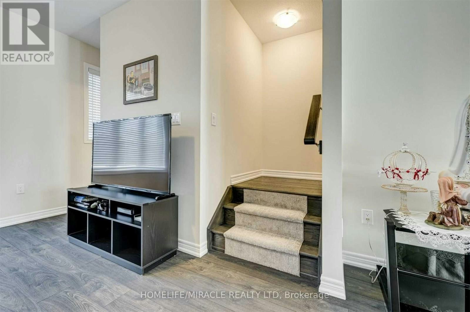 16 Hibiscus Lane, Hamilton, ON, L8K 5J3 - 27