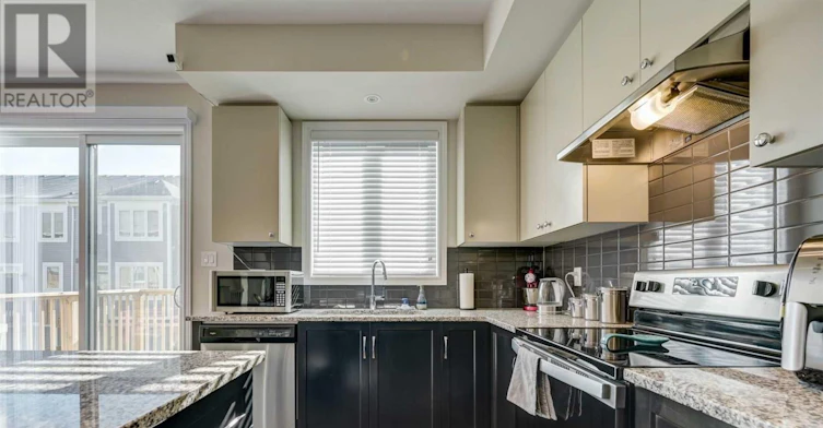 16 Hibiscus Lane, Hamilton, ON, L8K 5J3 - 24