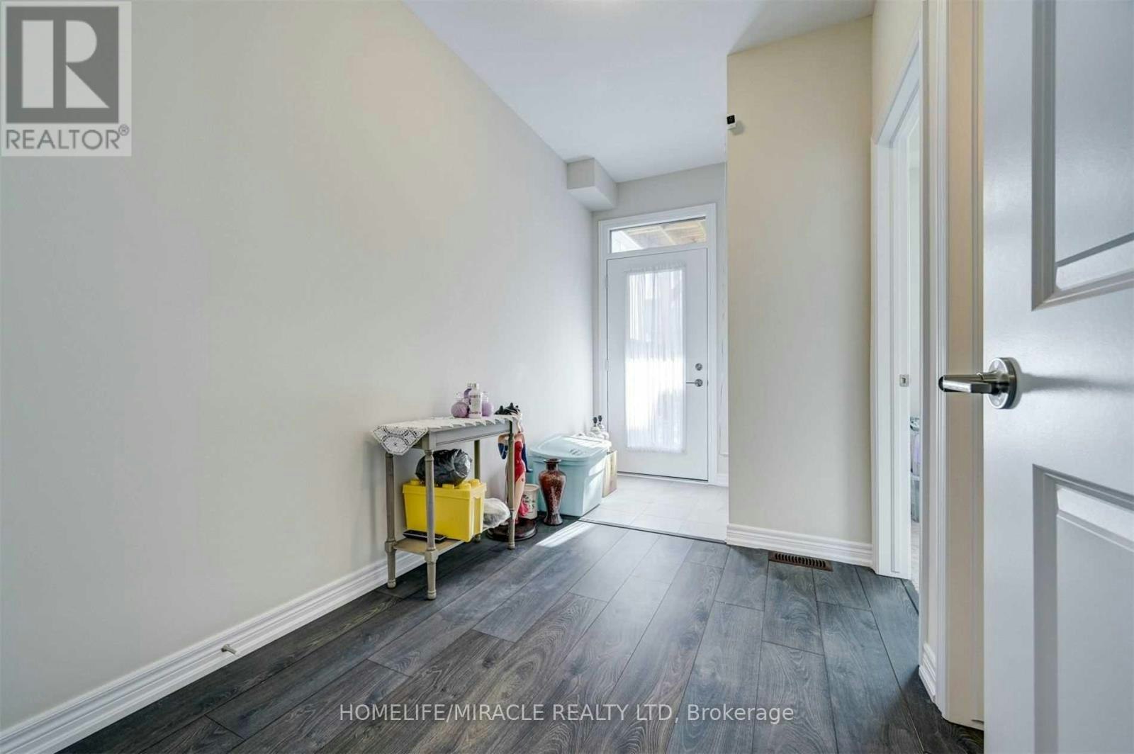16 Hibiscus Lane, Hamilton, ON, L8K 5J3 - 8