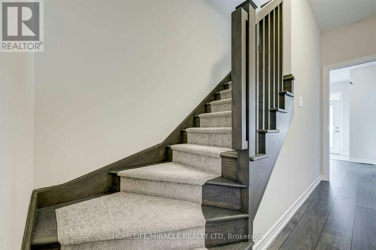 16 Hibiscus Lane, Hamilton, ON, L8K 5J3 - 12