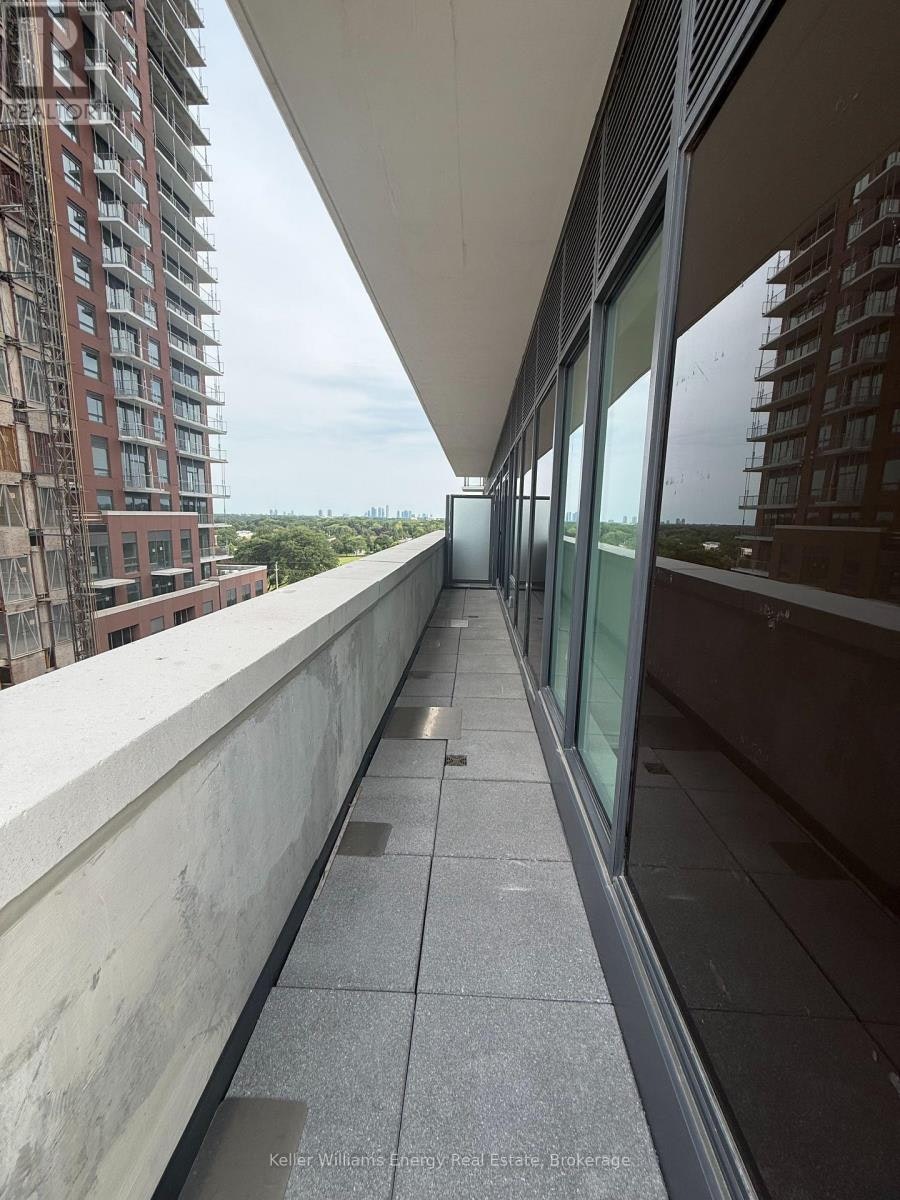 713-4010 Eglinton Avenue W, Toronto, ON, M9A 4M2 - 13