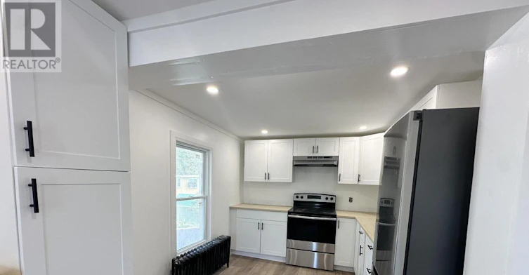 2-94 Crowland Avenue, Welland, ON, L3B 1W9 - 2
