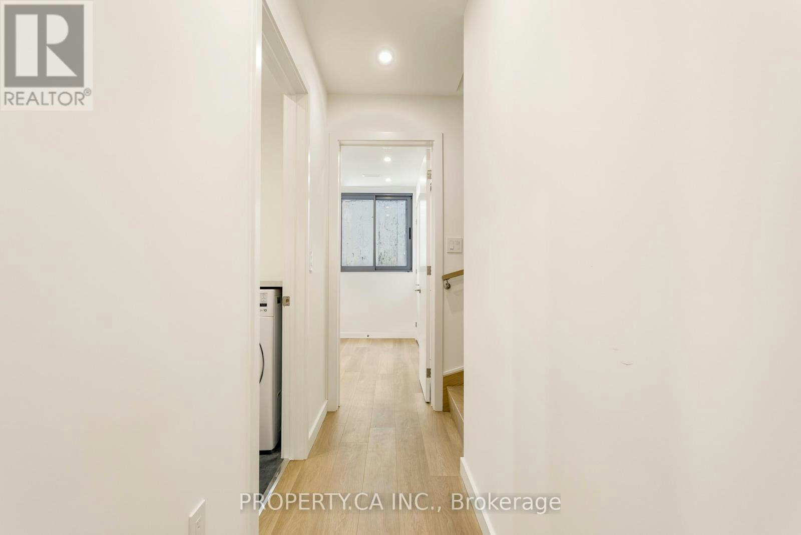 2-301 Keele Street, Toronto, ON, M6P 2K5 - 40