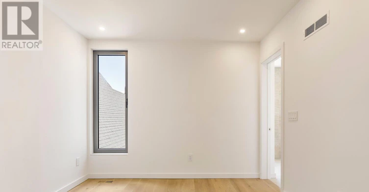 2-301 Keele Street, Toronto, ON, M6P 2K5 - 27