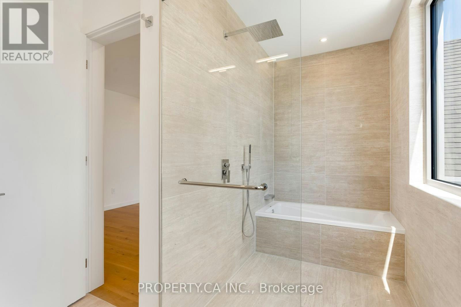 2-301 Keele Street, Toronto, ON, M6P 2K5 - 29
