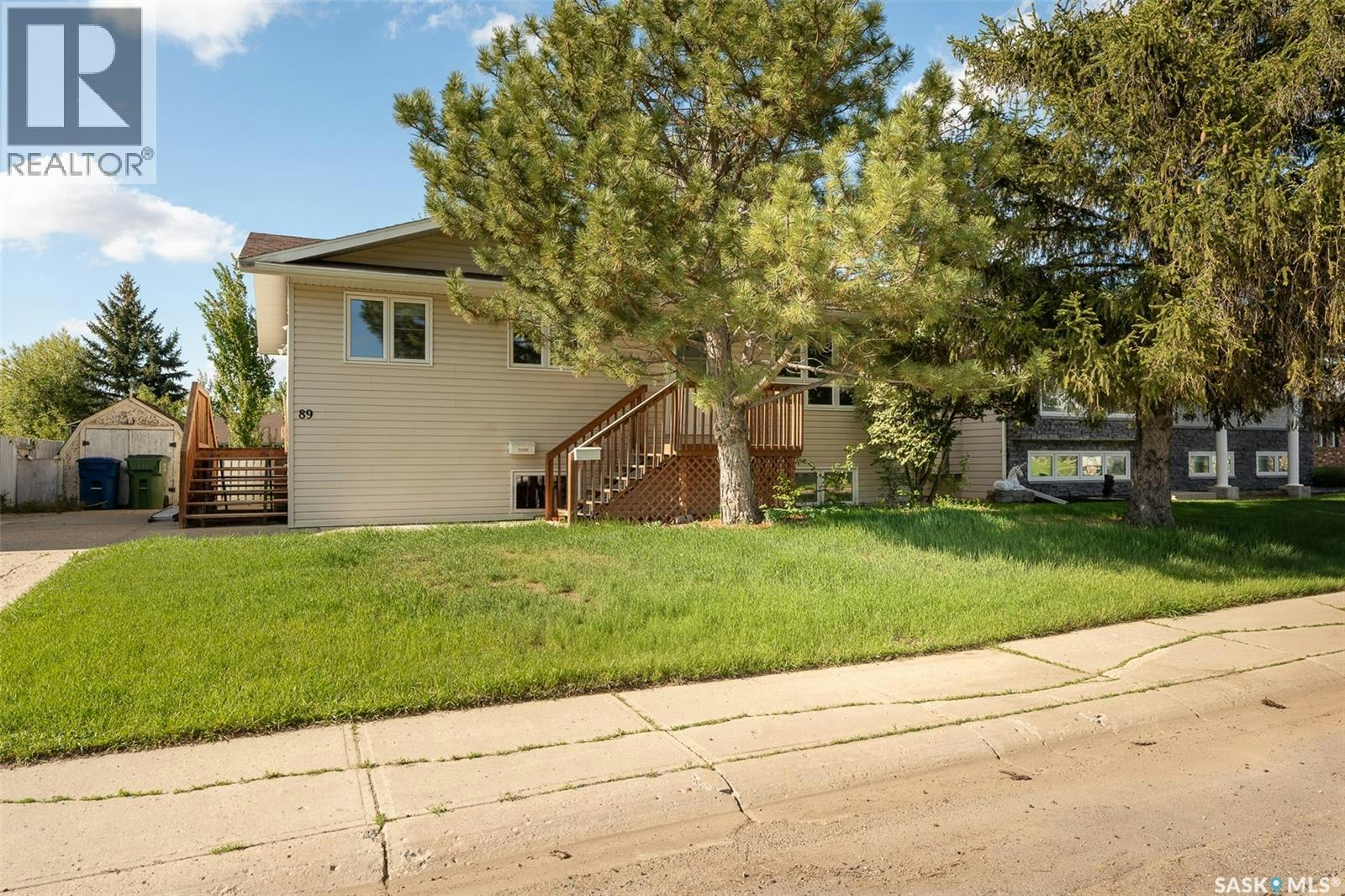 89 Daisy Crescent, Moose Jaw, SK, S6J 1C3