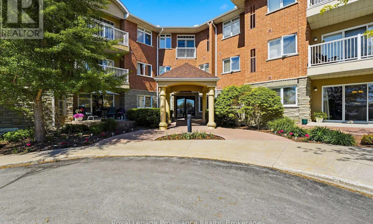 101-15 Heartwood Drive