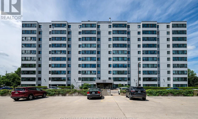 704-600 Grenfell Drive