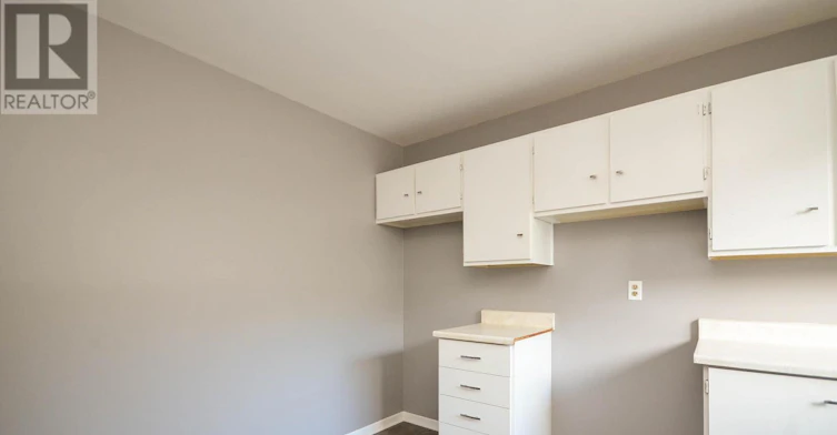A-2428 Iris Street, Ottawa, ON, K2C 1C6 - 15