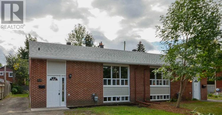 A-2428 Iris Street, Ottawa, ON, K2C 1C6 - 2