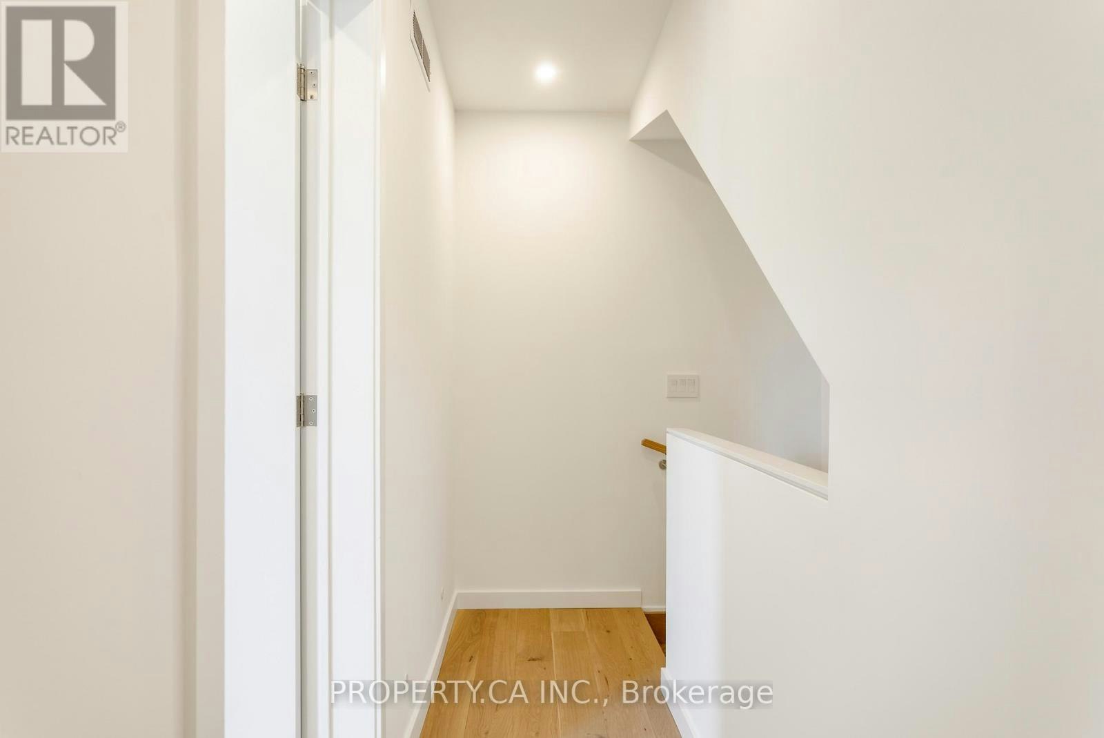 1-301 Keele Street, Toronto, ON, M6P 2K5 - 25