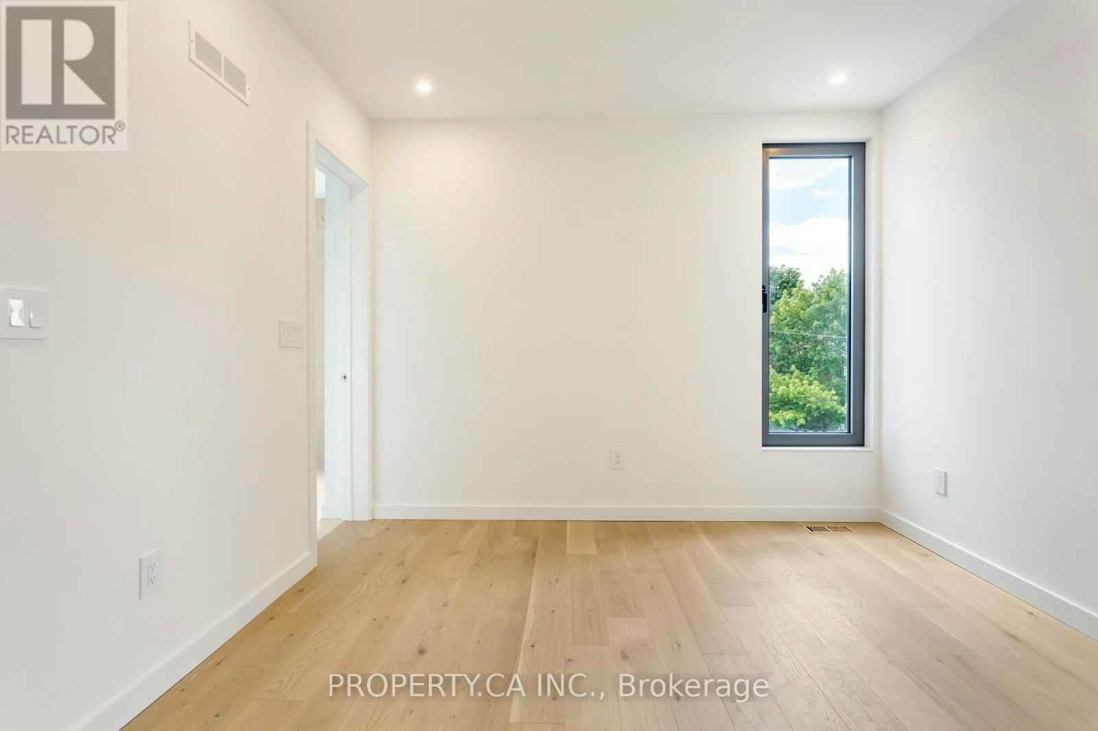 1-301 Keele Street, Toronto, ON, M6P 2K5 - 29
