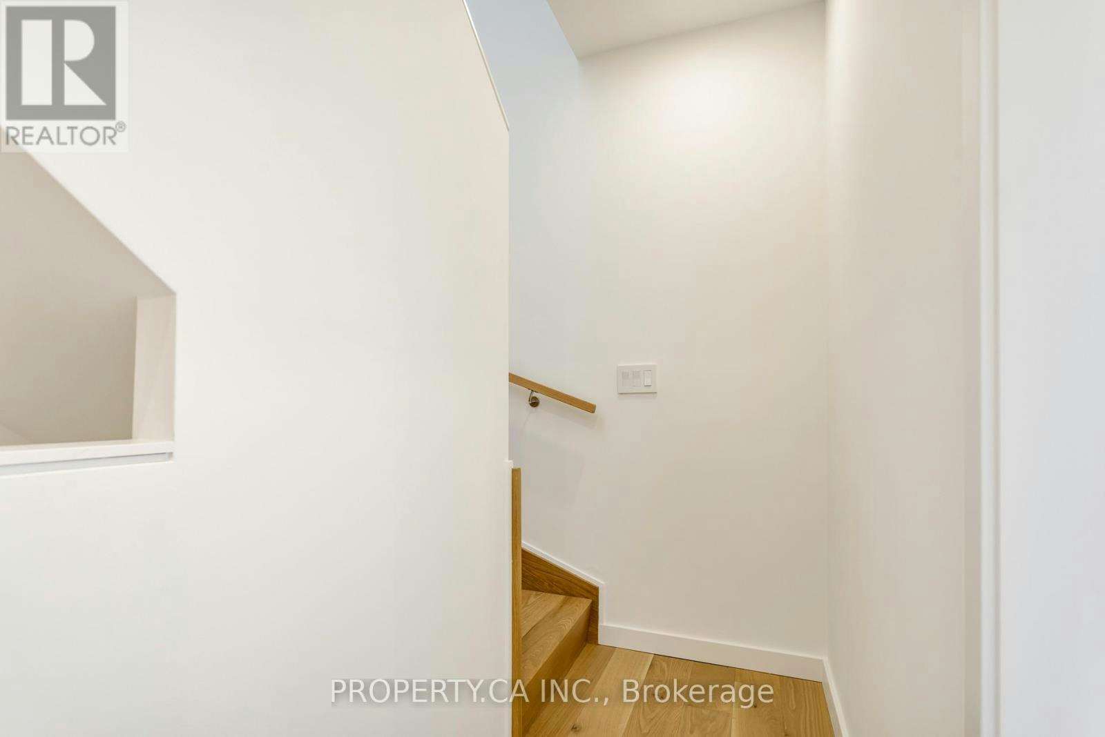 1-301 Keele Street, Toronto, ON, M6P 2K5 - 33