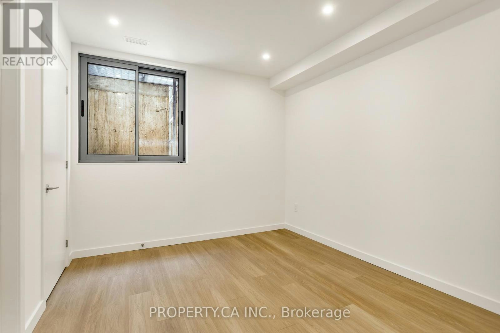 1-301 Keele Street, Toronto, ON, M6P 2K5 - 43