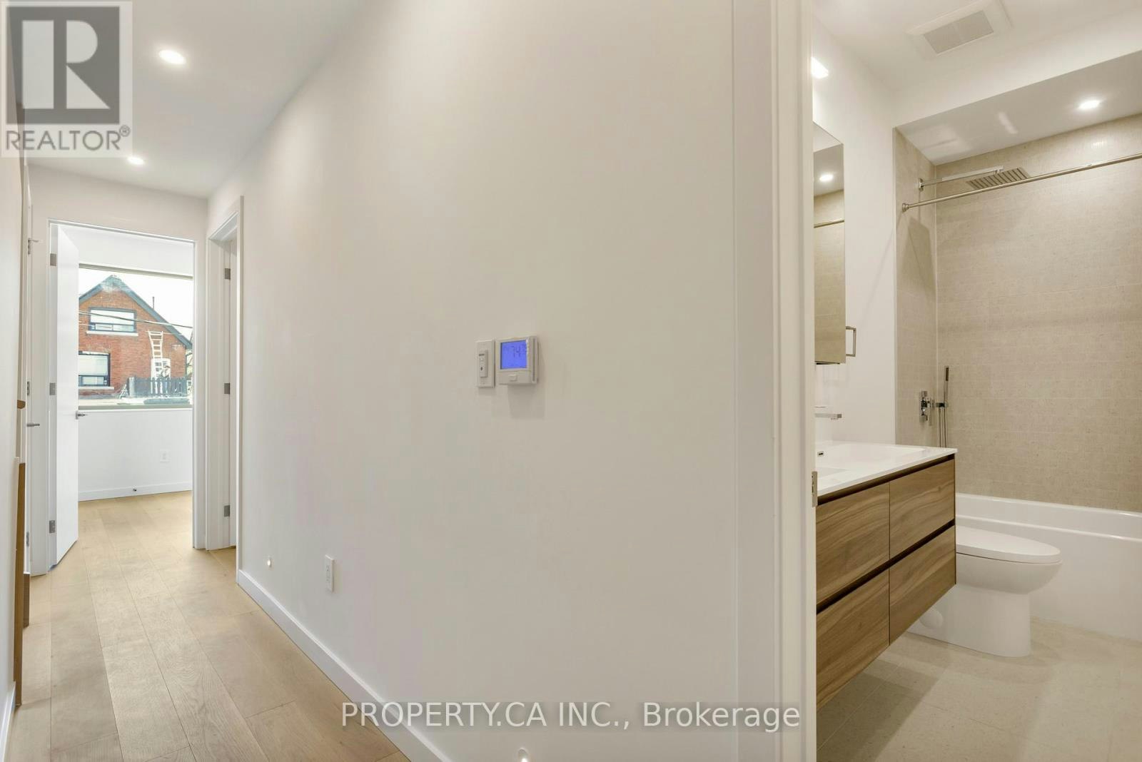 1-301 Keele Street, Toronto, ON, M6P 2K5 - 15