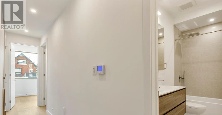 1-301 Keele Street, Toronto, ON, M6P 2K5 - 15