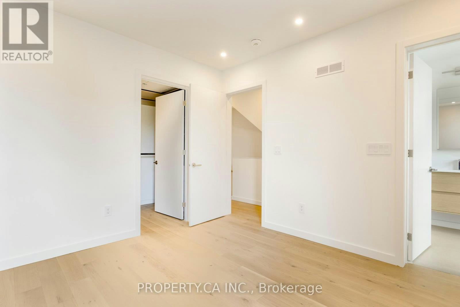 1-301 Keele Street, Toronto, ON, M6P 2K5 - 27