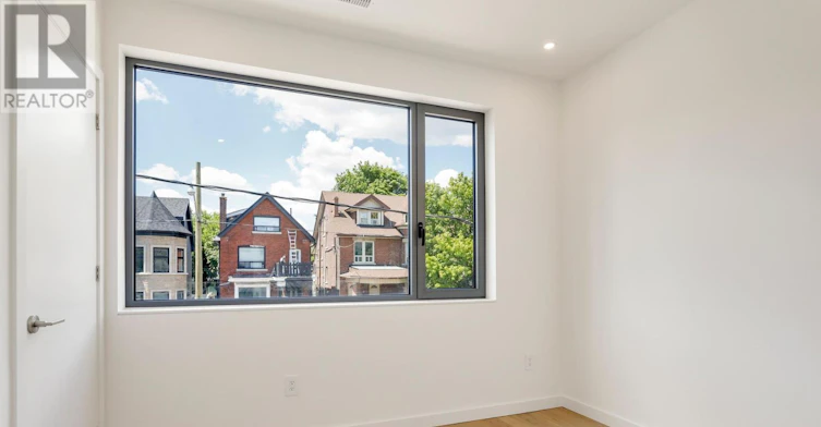 1-301 Keele Street, Toronto, ON, M6P 2K5 - 19