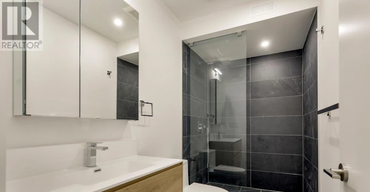 1-301 Keele Street, Toronto, ON, M6P 2K5 - 39