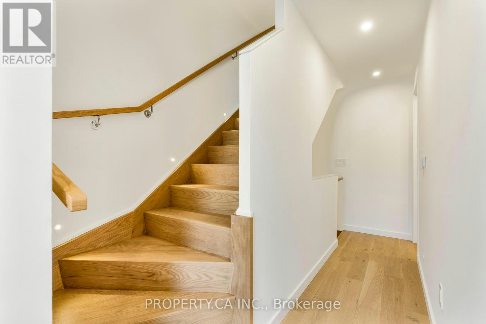3-301 Keele Street, Toronto, ON, M6P 2K5 - 23