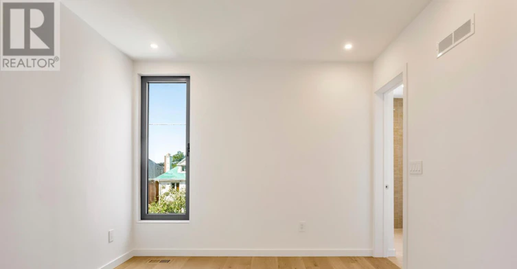 3-301 Keele Street, Toronto, ON, M6P 2K5 - 28