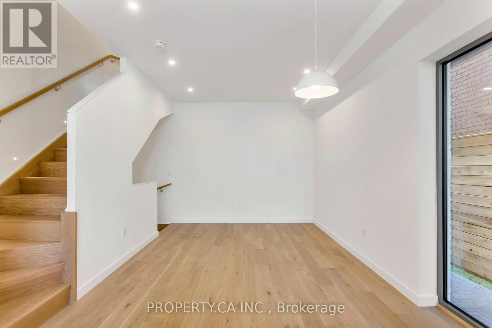3-301 Keele Street, Toronto, ON, M6P 2K5 - 10