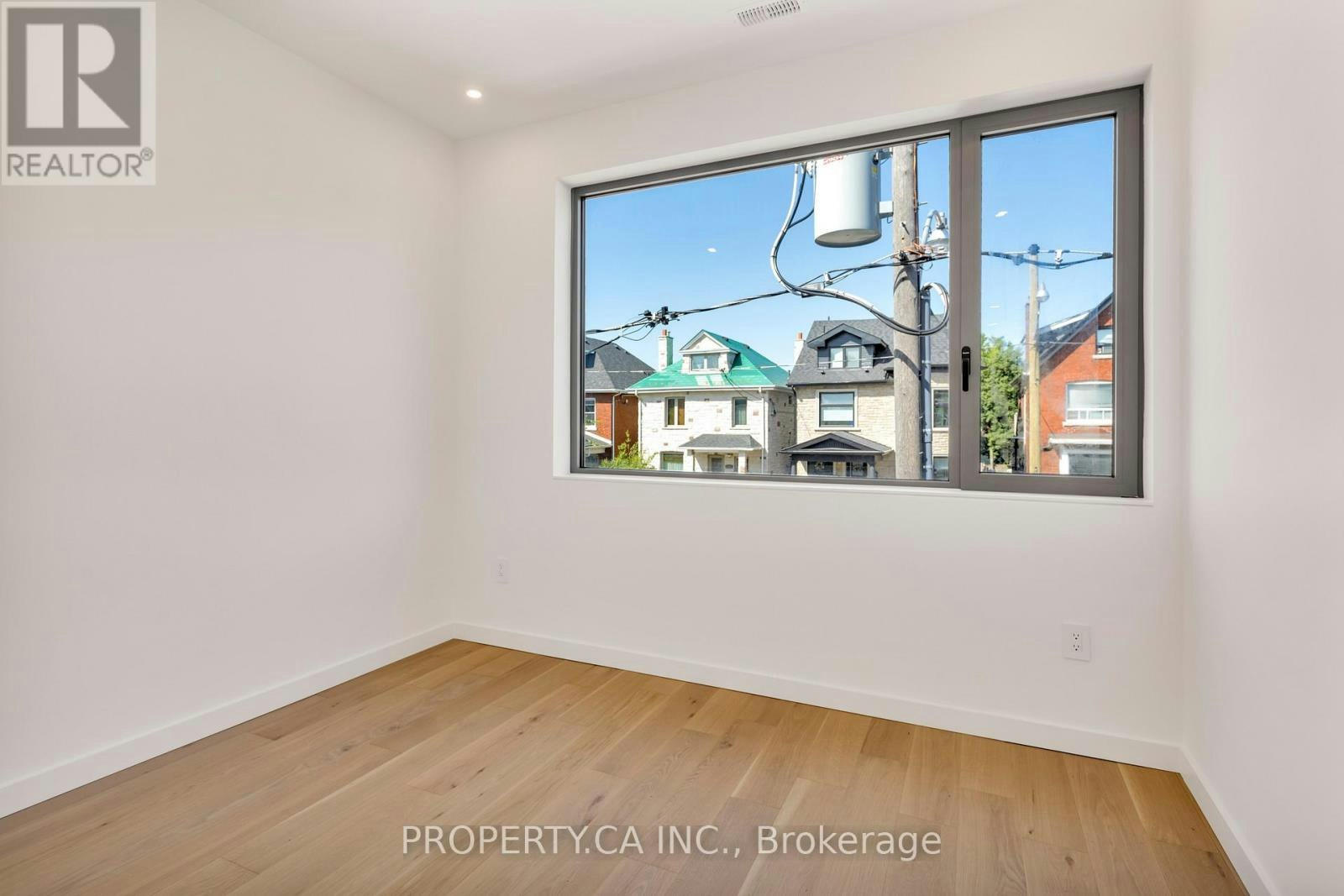 3-301 Keele Street, Toronto, ON, M6P 2K5 - 19