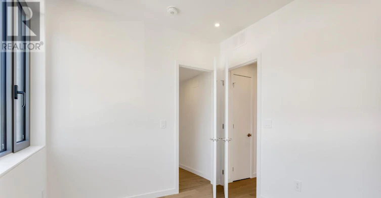 3-301 Keele Street, Toronto, ON, M6P 2K5 - 20