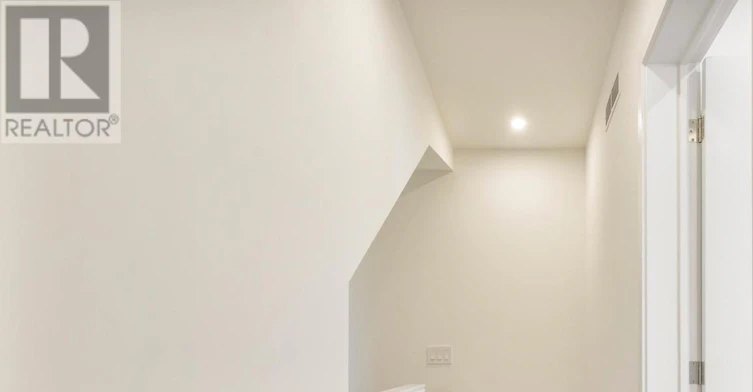 3-301 Keele Street, Toronto, ON, M6P 2K5 - 24
