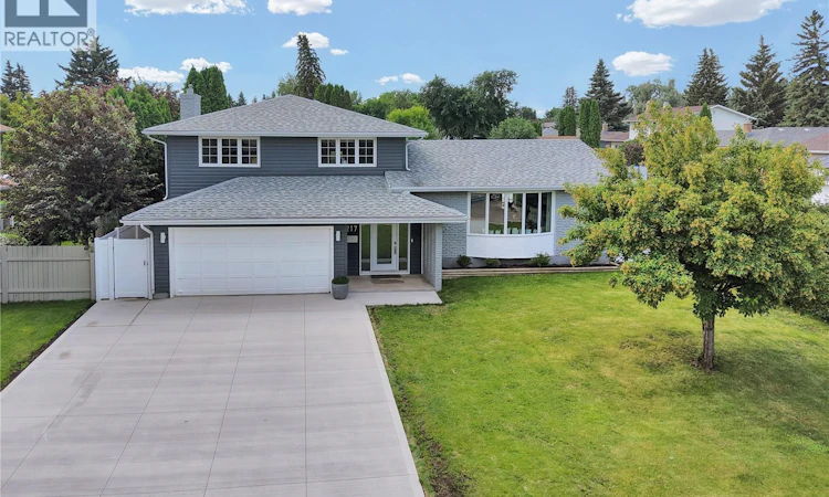 217 Mount Allison Crescent
