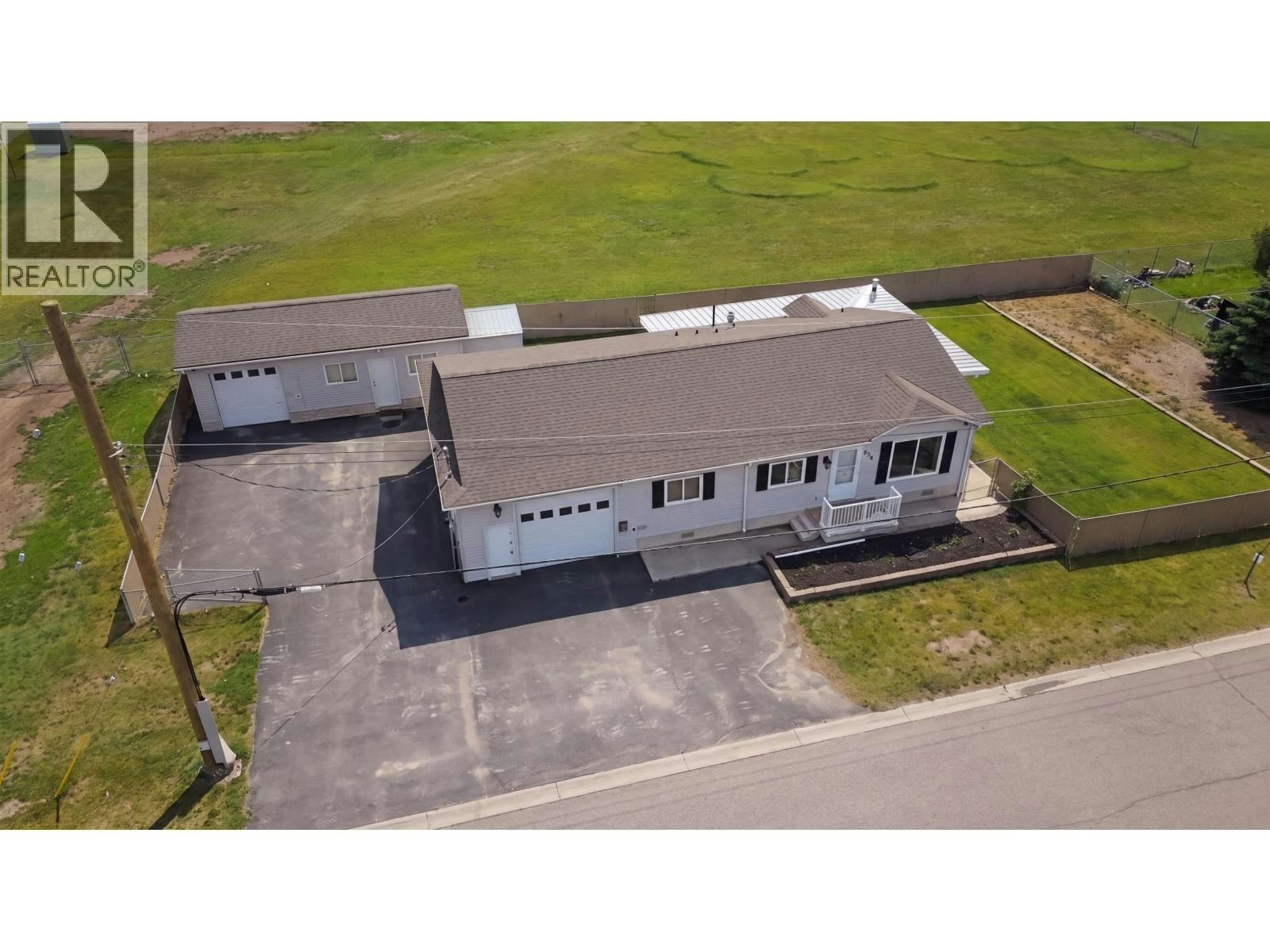 8516 98 Avenue, Fort St. John, BC, V1J 1P7