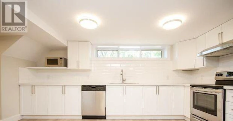 B-2430 Iris Street, Ottawa, ON, K2C 1C6 - 8