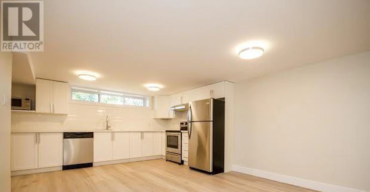 B-2430 Iris Street, Ottawa, ON, K2C 1C6 - 11
