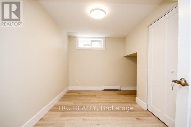 B-2430 Iris Street, Ottawa, ON, K2C 1C6 - 19