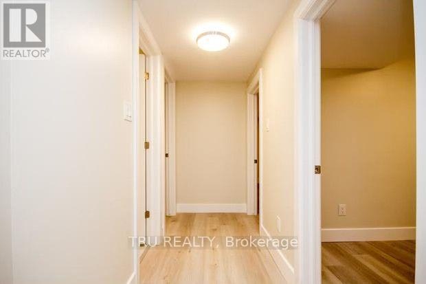 B-2430 Iris Street, Ottawa, ON, K2C 1C6 - 12