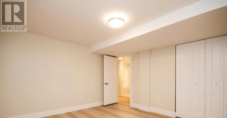B-2430 Iris Street, Ottawa, ON, K2C 1C6 - 23