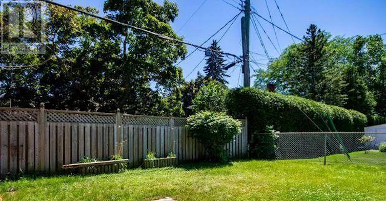 B-2430 Iris Street, Ottawa, ON, K2C 1C6 - 25