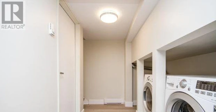 B-2430 Iris Street, Ottawa, ON, K2C 1C6 - 6