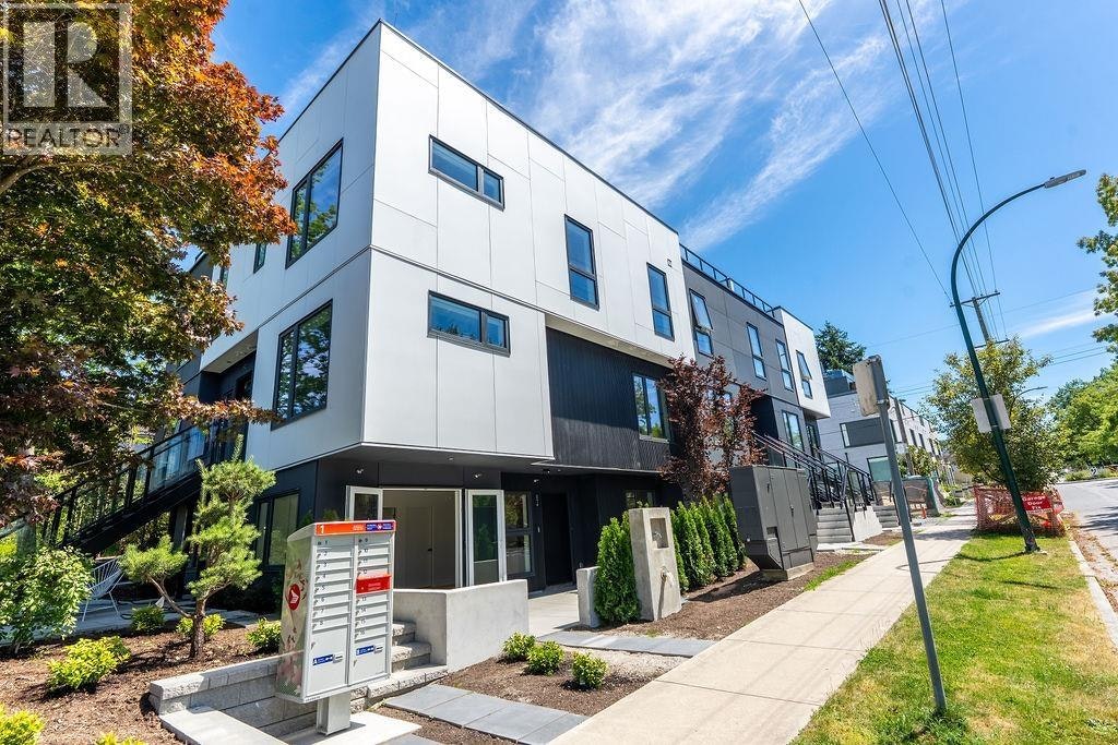 4526 Heather Street, Vancouver, BC, V5Z 2H9