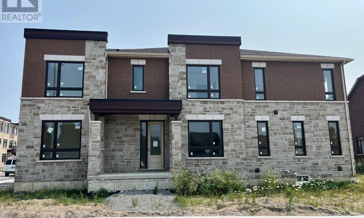 BLOCK 4-223 115 Robert Eaton Avenue