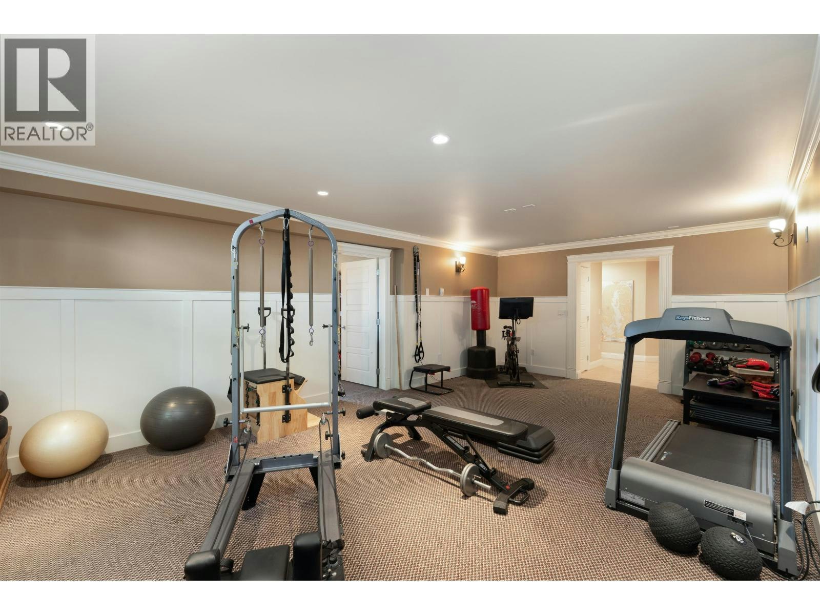 586-588 NORTH Fletcher Road, Gibsons, BC, V0N 1V9 - 21